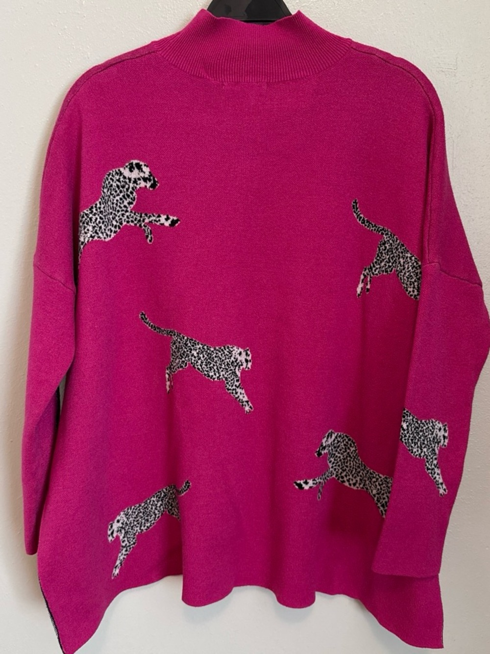 entro Hot Pink Leopard-Print Mock Neck Sweater - Picture 2 of 4